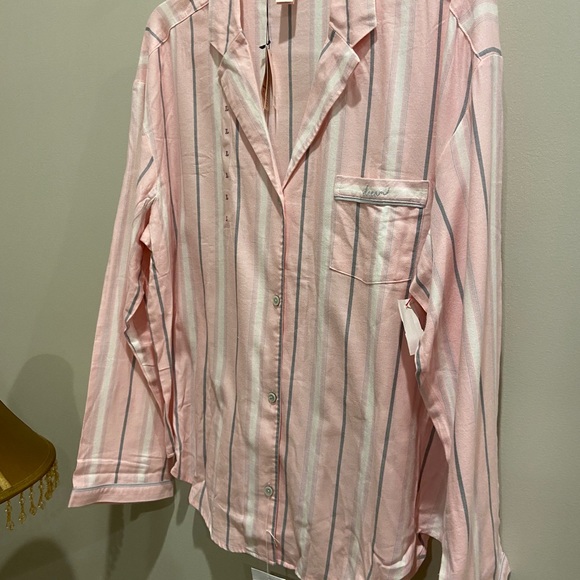 VS Button Up, Pink, Gray & White stripe, long sleeve PJ top, sz Large - Picture 2 of 6